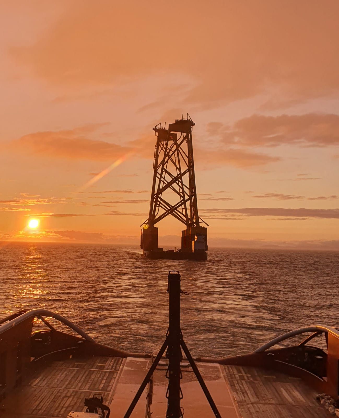 We provide Project Management services and support to the Heavy Lift sector